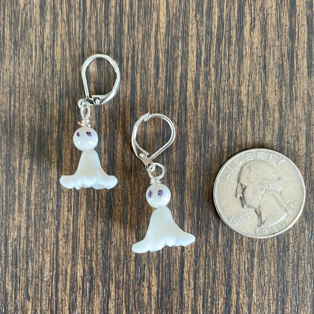 HAND CRAFTED EARRINGS Little White Ghosts - Picture 6 of 12